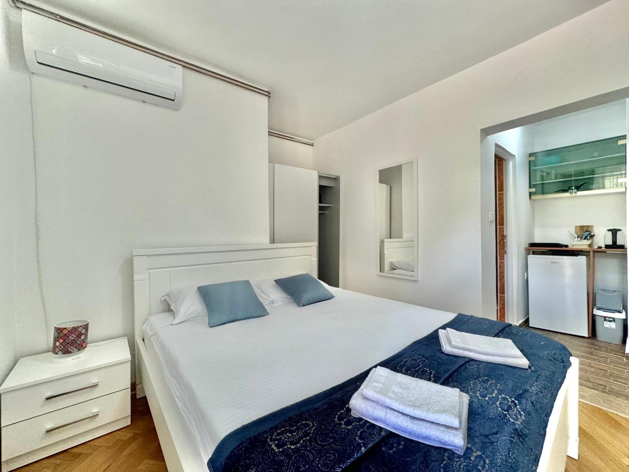 For-A Apartmani Bečići Eksteriør billede