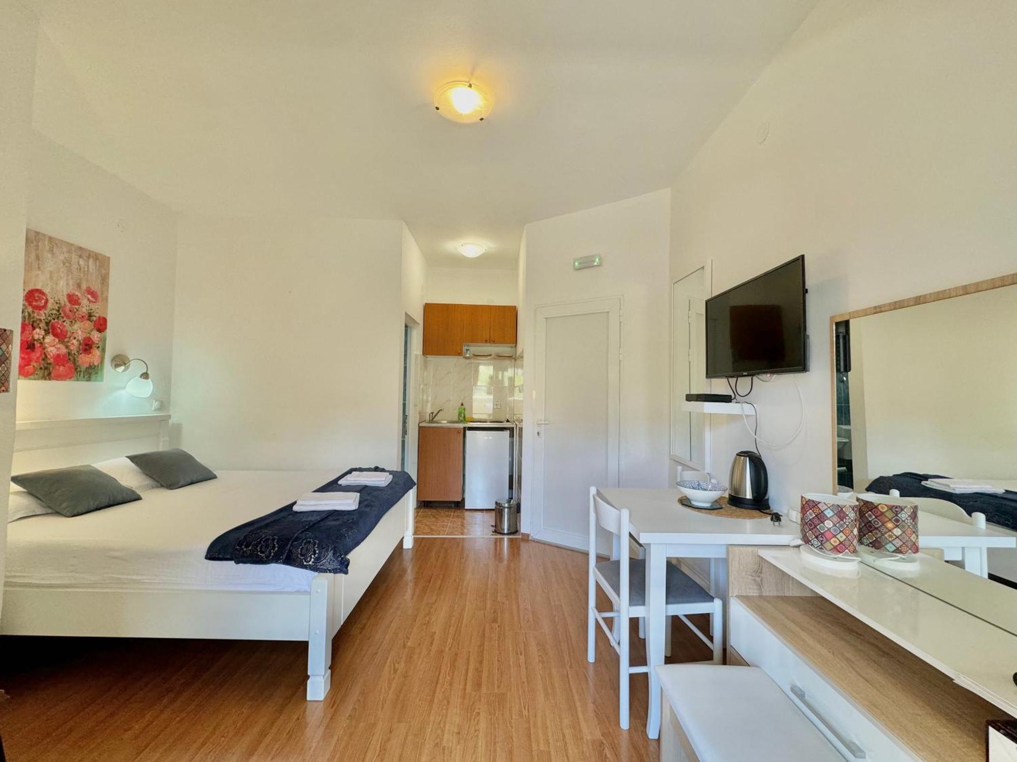For-A Apartmani Bečići Eksteriør billede